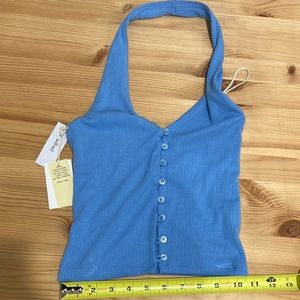 Aritzia reign top XS.